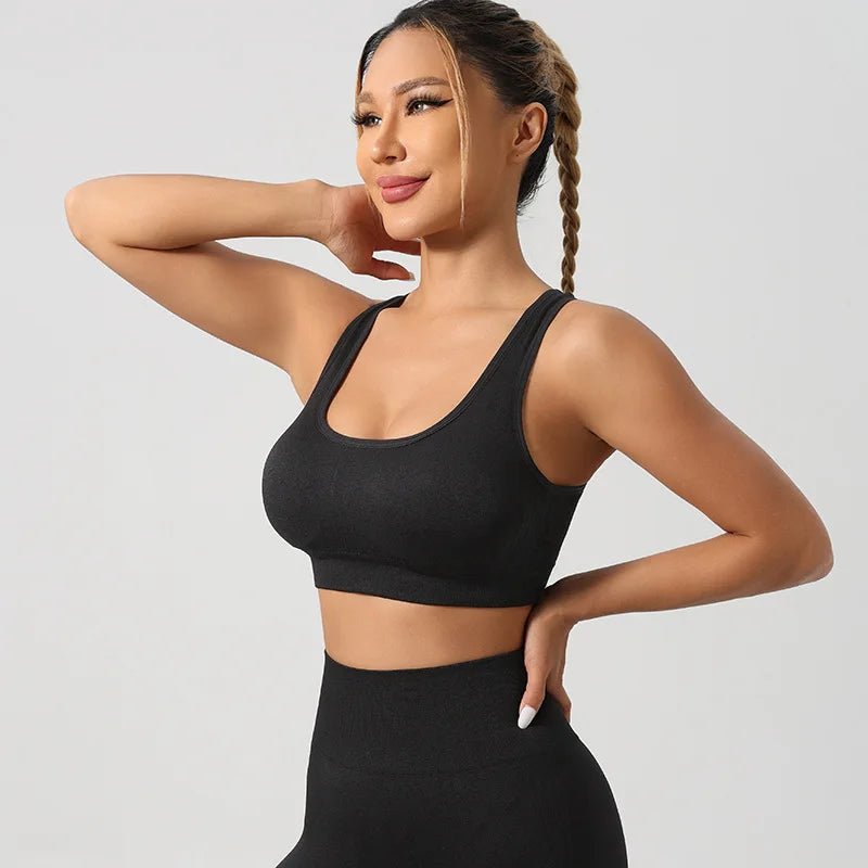 Stylish Performance Sports Bra for Workouts and ErrandsBlack BraL - curvzz